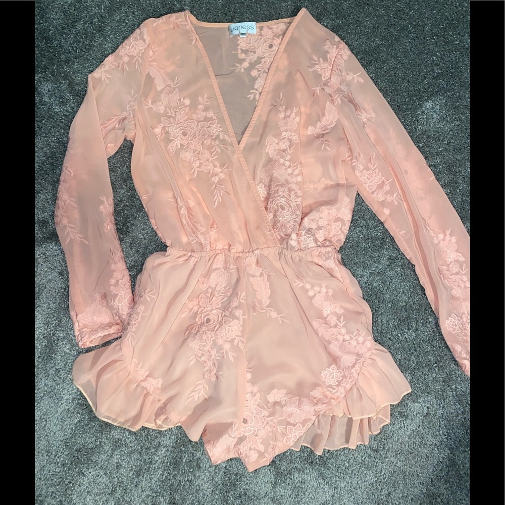Lioness Peach 🍑 Romper